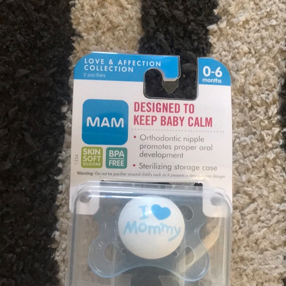 Pacifier Bundle - Picture 4 of 4